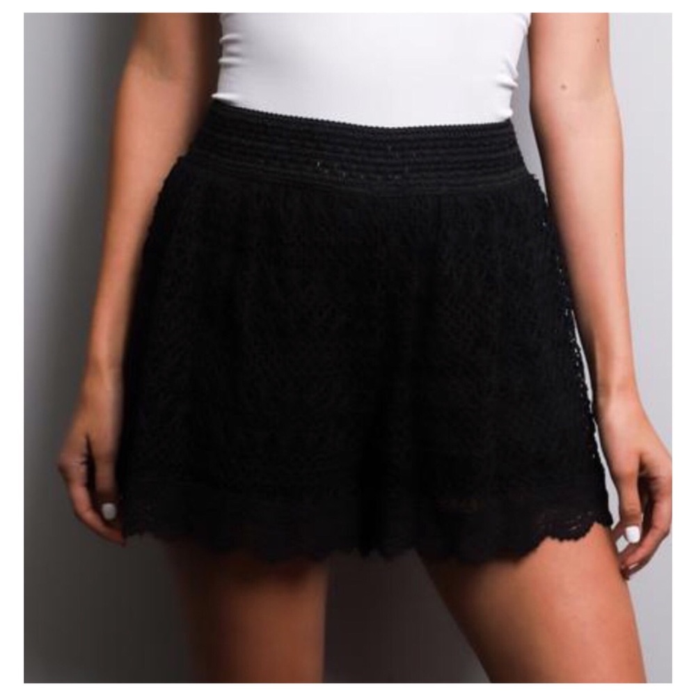Laced Floaty Shorts